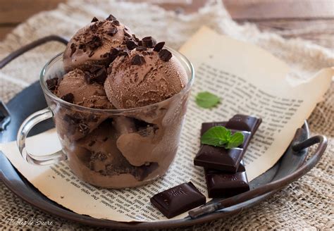 Ingredienti per gelato al cioccolato con inulina