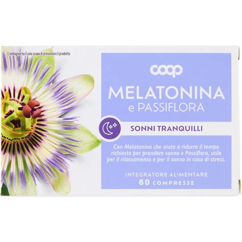 Immagine di fiori di melatonina, tiglio e passiflora