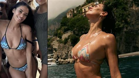 Elodie in bikini arancione