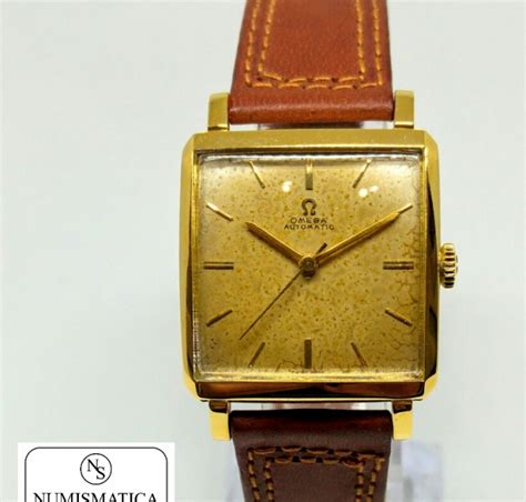 Orologio Omega in oro giallo anni '40 con quadrante Art Déco