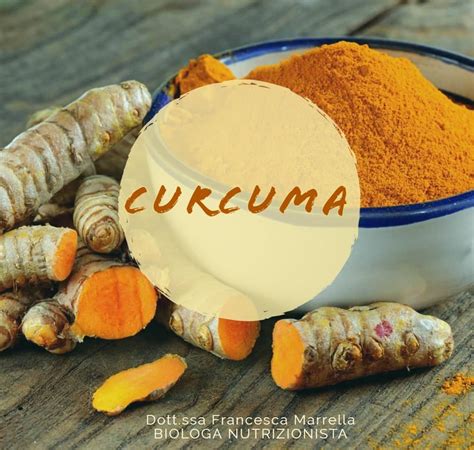 Infografica che illustra i diversi metodi per aumentare la biodisponibilità della curcumina