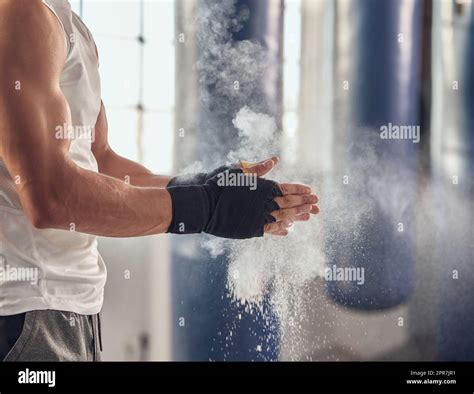 Atleta che usa magnesite