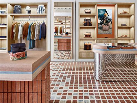 Londra con elementi steampunk che richiamano l'atmosfera delle storie