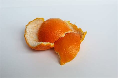 Il d-limonene estratto dalla buccia d'arancia