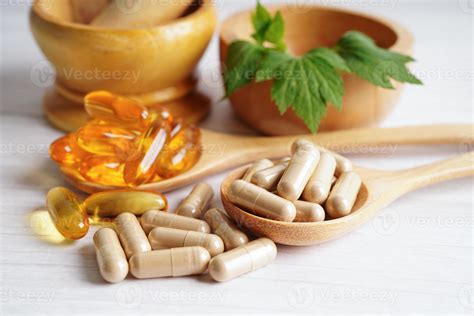 Diverse forme di integratori a base di erbe