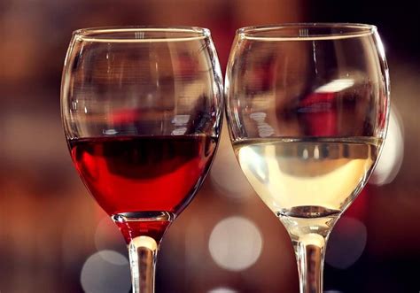 Grafico comparativo di resveratrolo in vino rosso e bianco