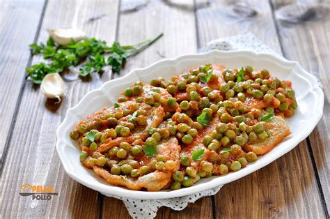 Ingredienti per fettine di pollo in umido